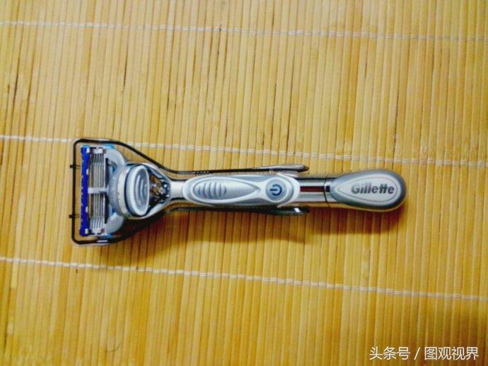 10大剃须刀品牌一览，喜欢用吉列的手动剃须刀
